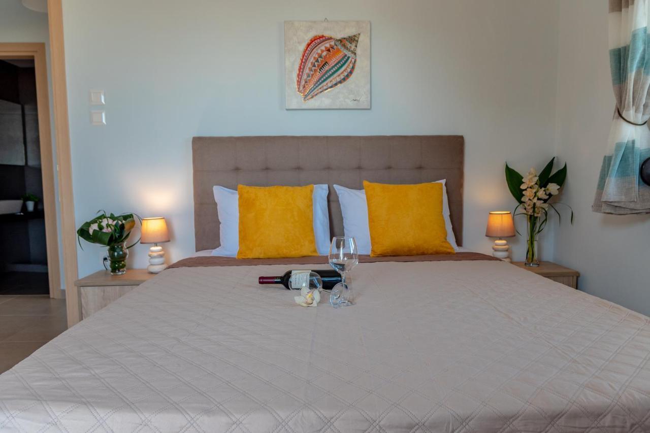 Dimi Seafront Apartment By Rentals Pro Services - Nea Moudania Eksteriør billede
